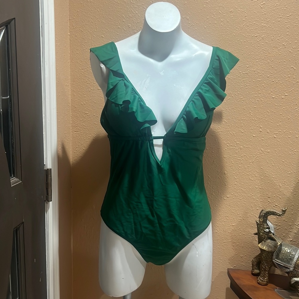 Cocoship green ruffled one piece swimsuit